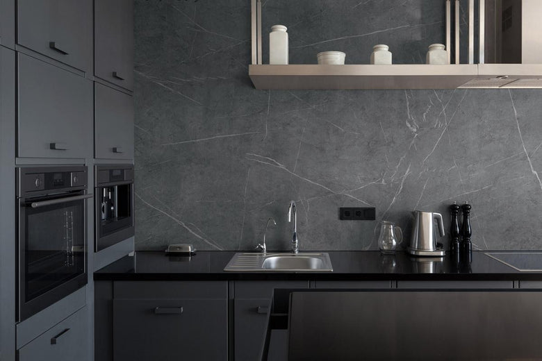 What are the benefits of choosing self-adhesive wallpaper