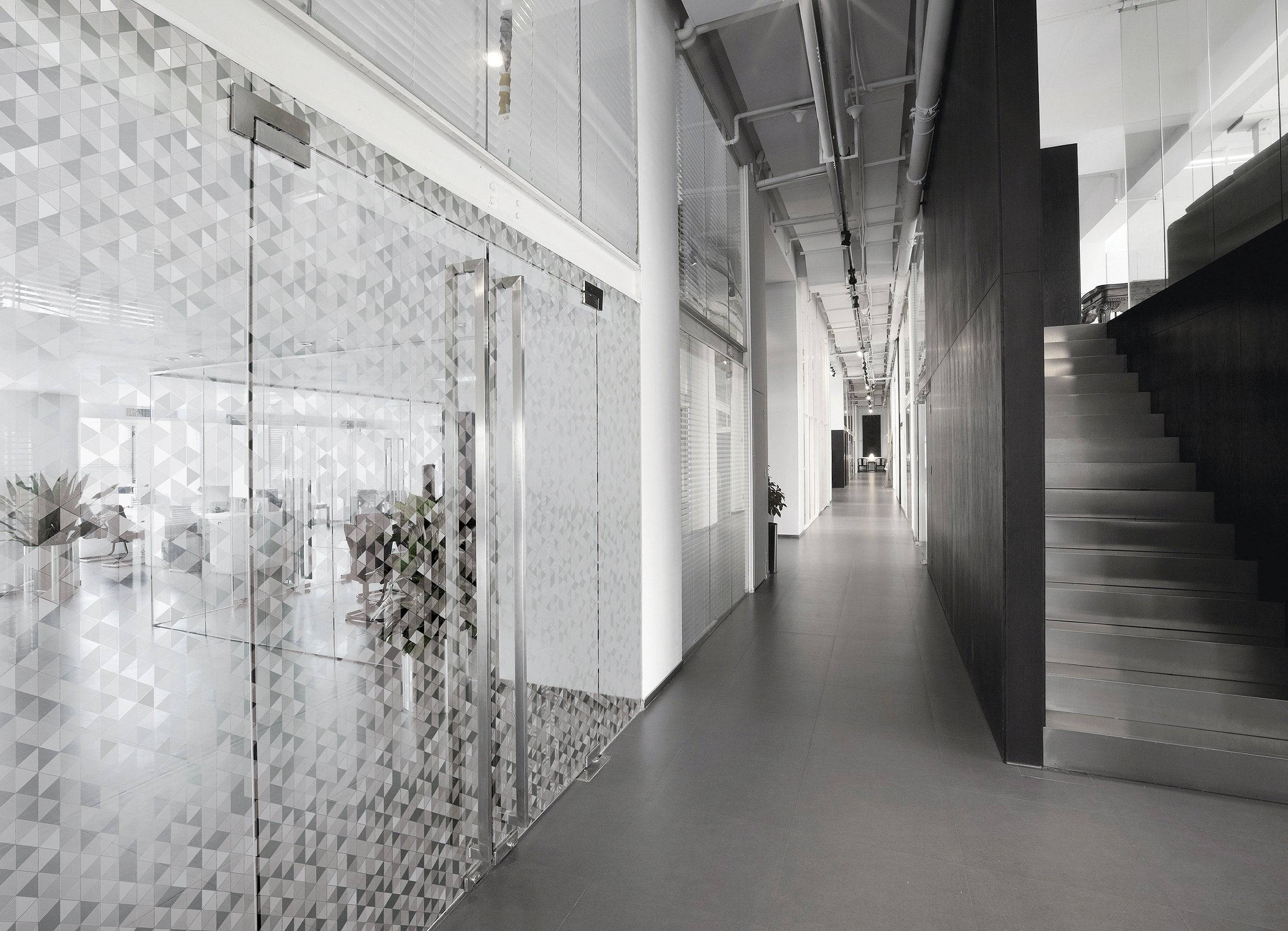 Triangle Decorative Static Cling Window Film